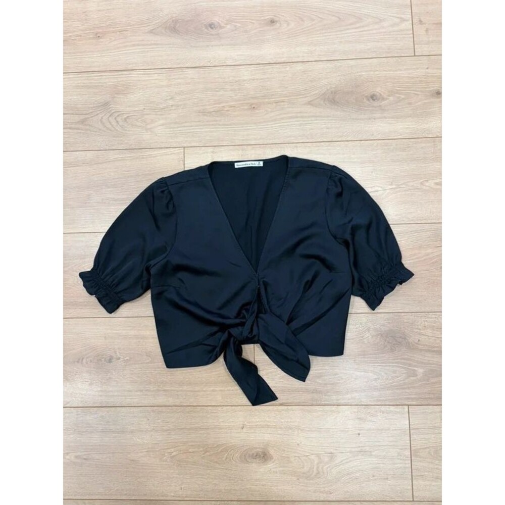 Abercrombie & Fitch Black Tie Front Peplum Blouse Medium